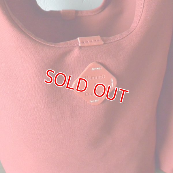 革タグの色　ワイン